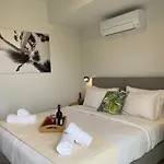 Mossa - 2 Km From Old Town - Private Parking Chania (Crete)