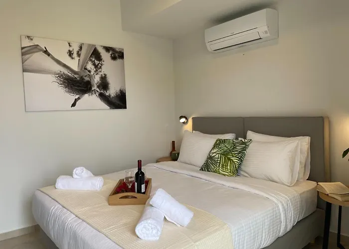 Mossa - 2 Km From Old Town - Private Parking Chania (Crete)